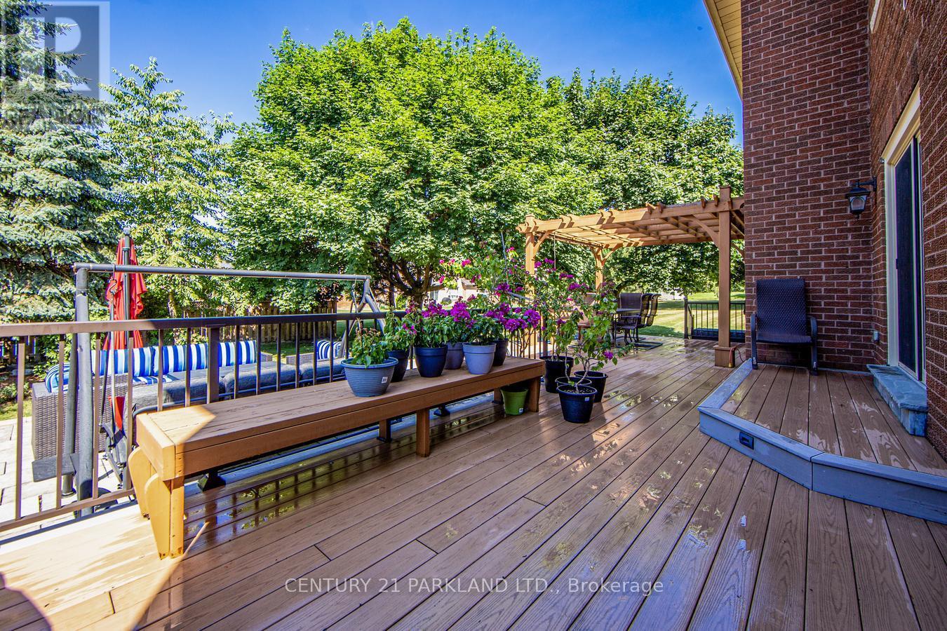 112 Strathearn Avenue, Richmond Hill, Ontario  L4B 2L2 - Photo 48 - N12301227