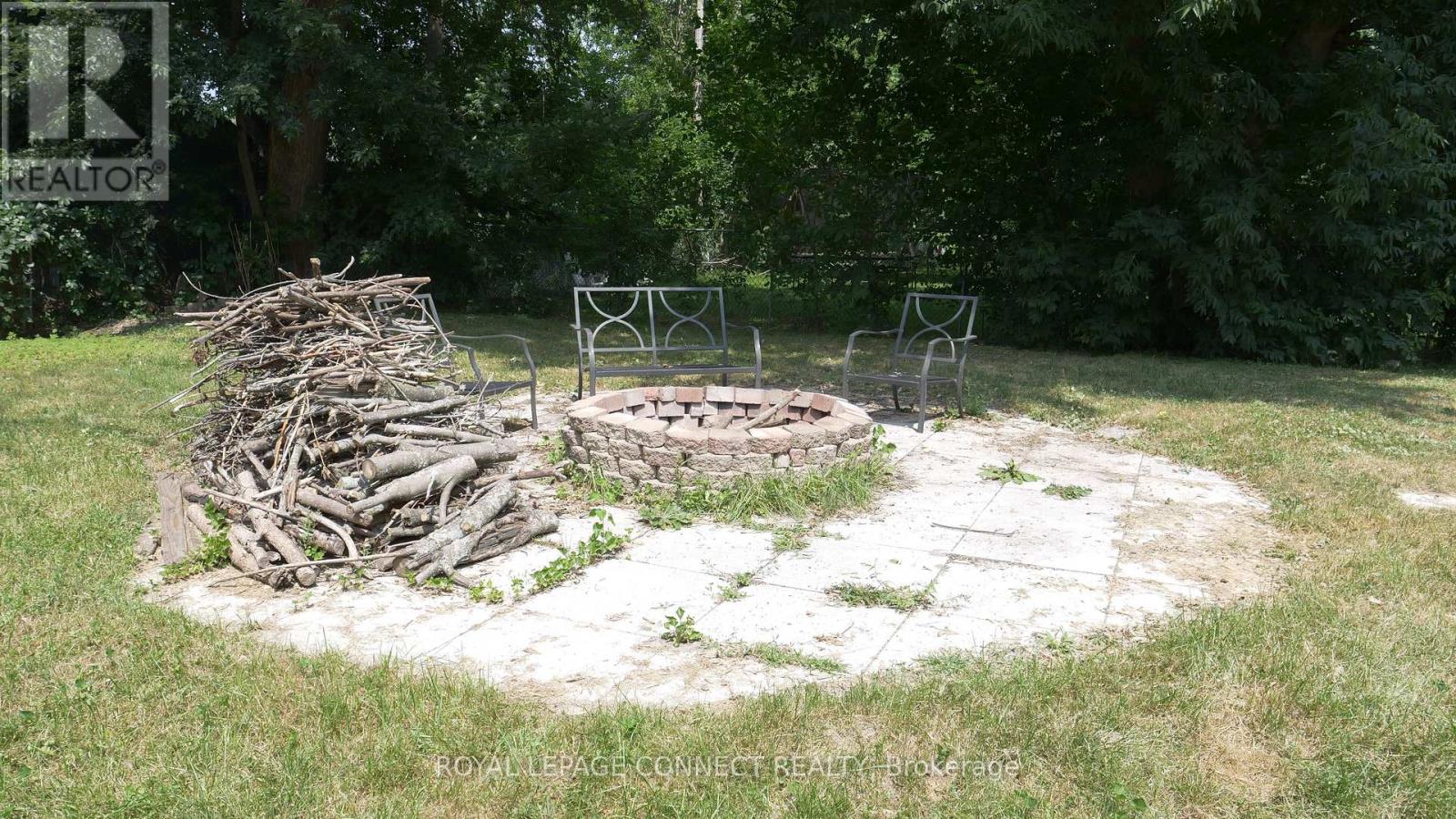 158 Beach Road, Georgina, Ontario  L4P 2L7 - Photo 40 - N12299650