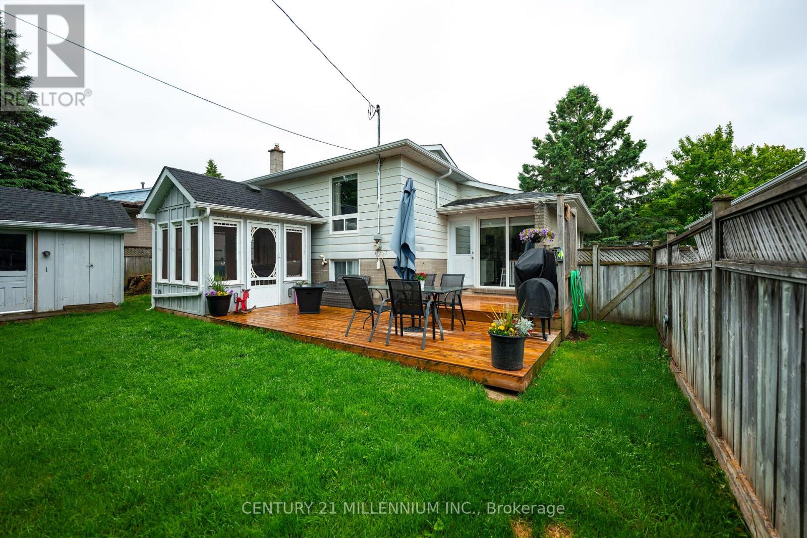 33 Caledonia Road, Orangeville, Ontario  L9W 2V2 - Photo 31 - W12283618
