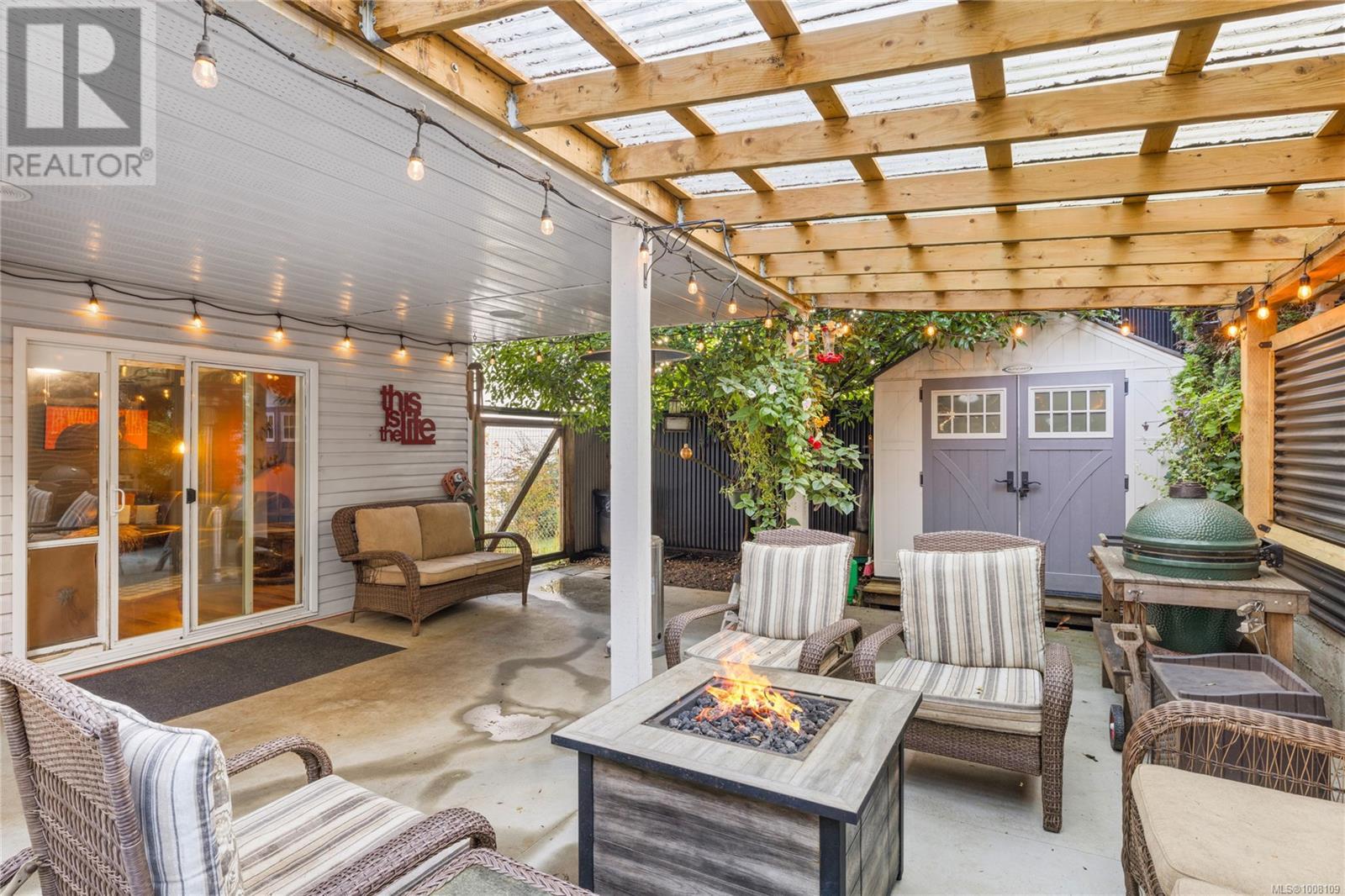 Property at 7465 Fernmar Rd image 3