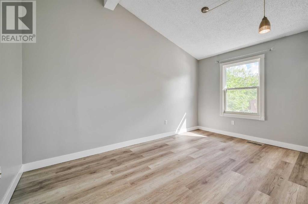 1426 Ranchlands Way Nw, Calgary, Alberta  T3G 1R2 - Photo 11 - A2241068