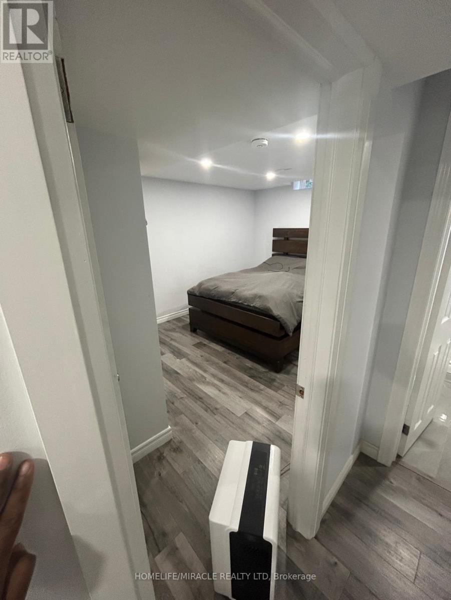 Legal Basement - 1117 Harvest Drive W, Pickering, Ontario  L1X 1B5 - Photo 5 - E12301245
