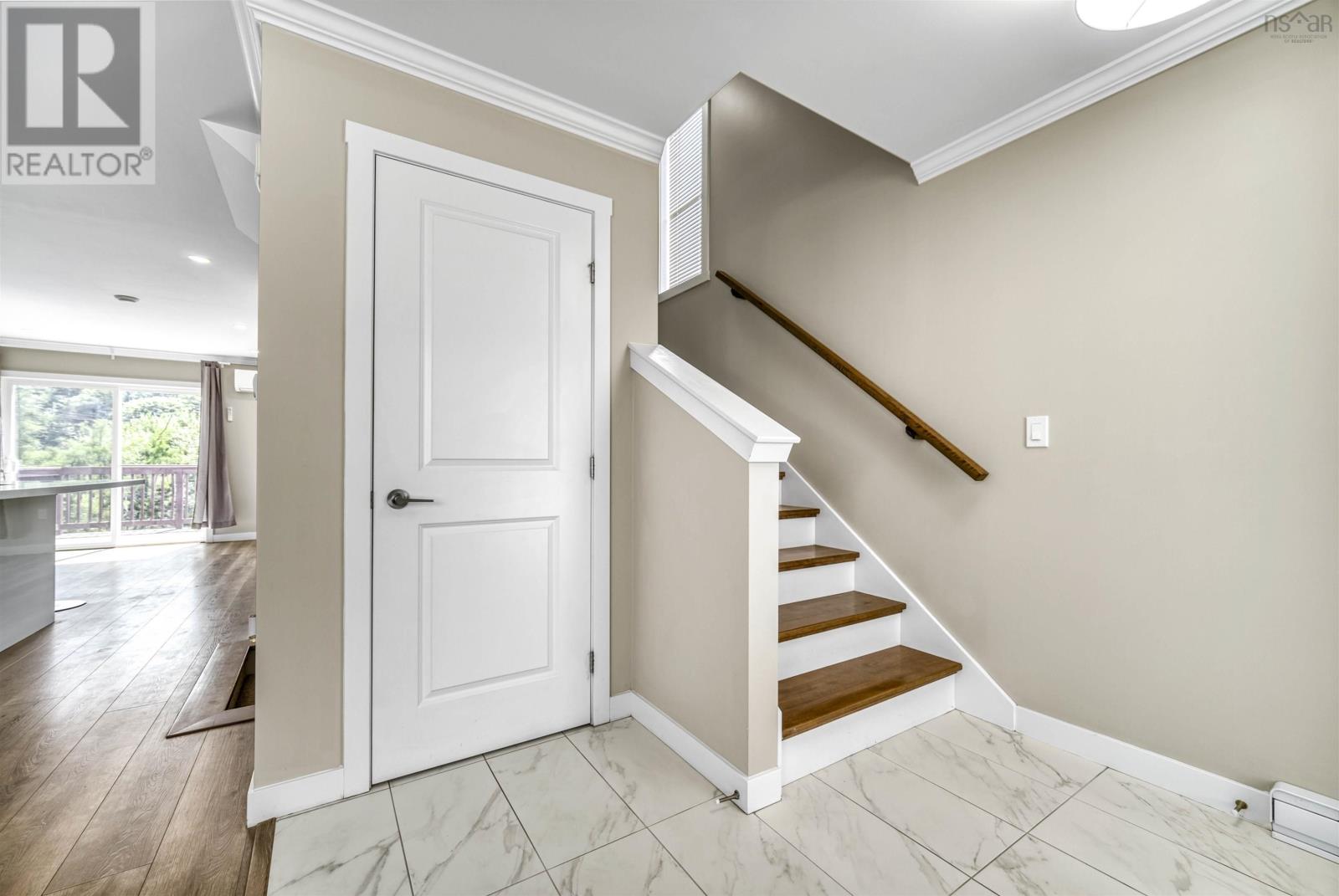 Property at 149 Honeygold Drive image 3