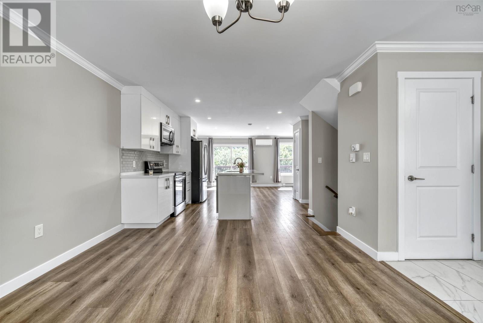 Property at 149 Honeygold Drive image 5