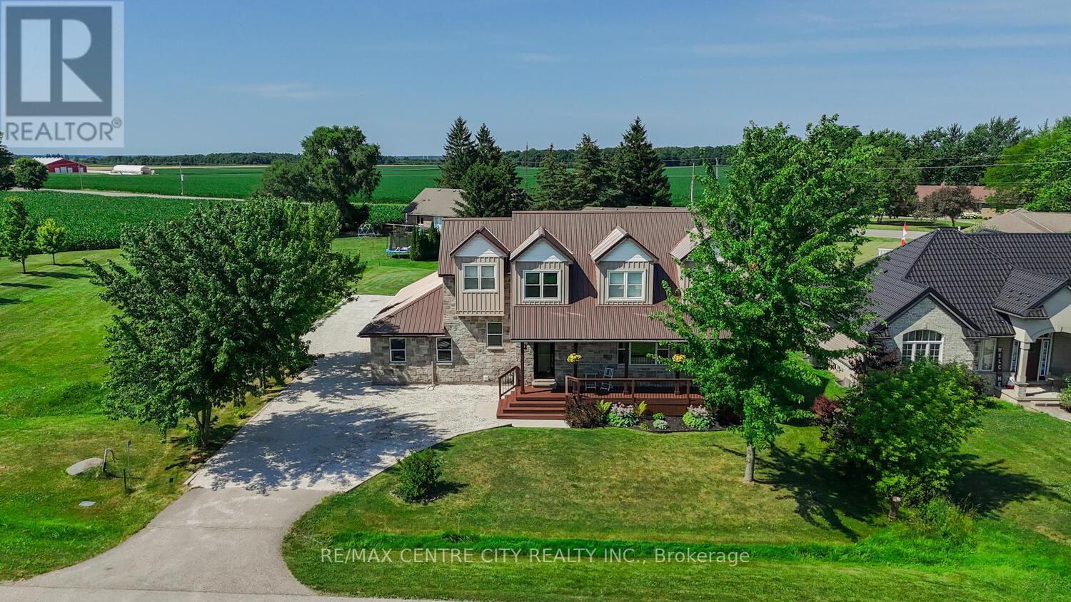 5623 Chriselle Place, Lucan Biddulph, Ontario  N0M 2J0 - Photo 27 - X12136647