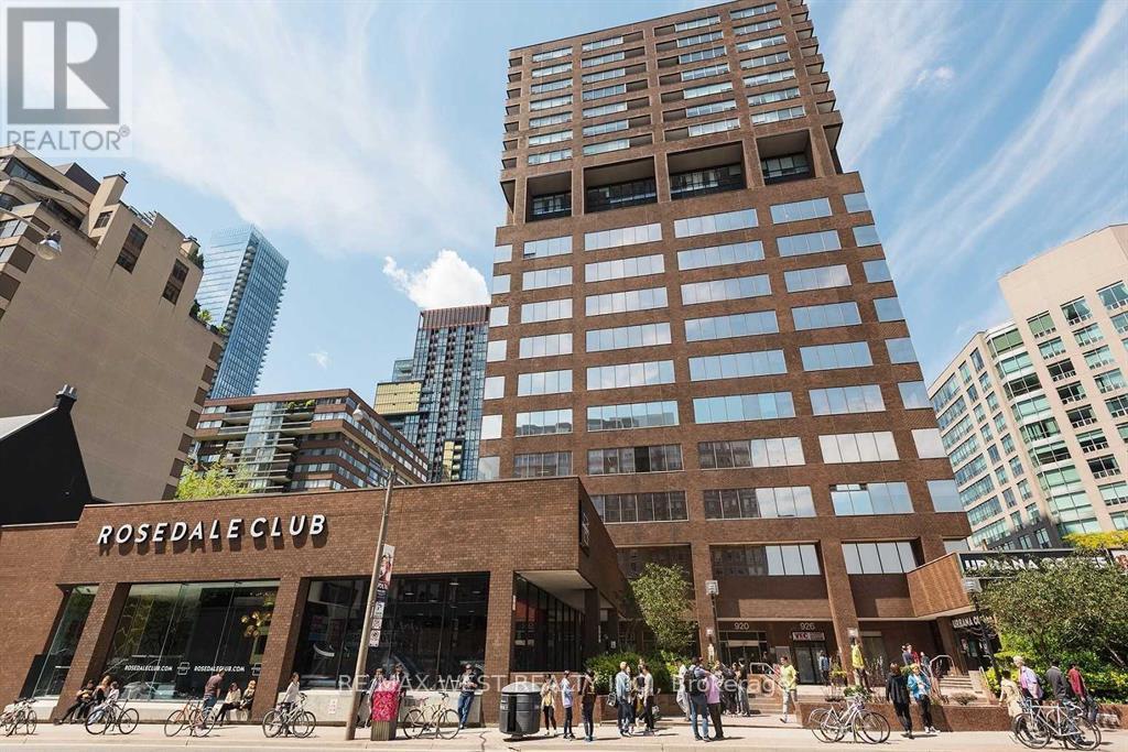 920 - 920 YONGE STREET, Toronto, Ontario