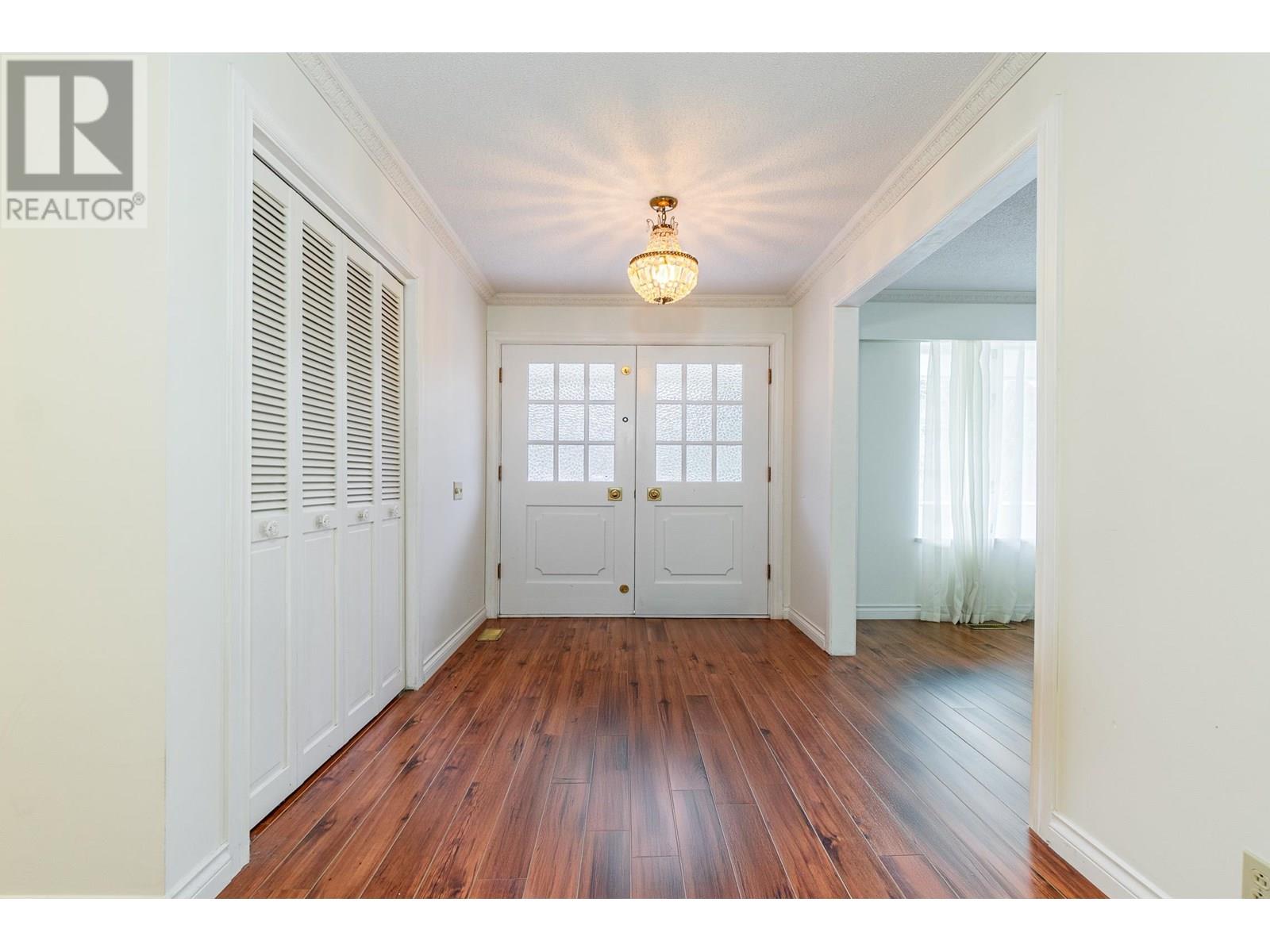 Property at 5725 CRANLEY DRIVE image 5