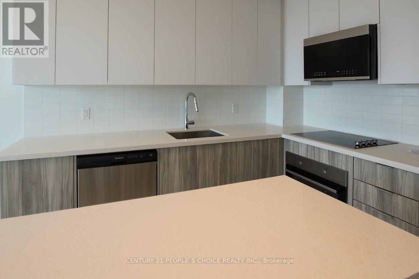 2401 - 297 Oak Walk Drive, Oakville, Ontario  L6H 3R6 - Photo 15 - W12301259