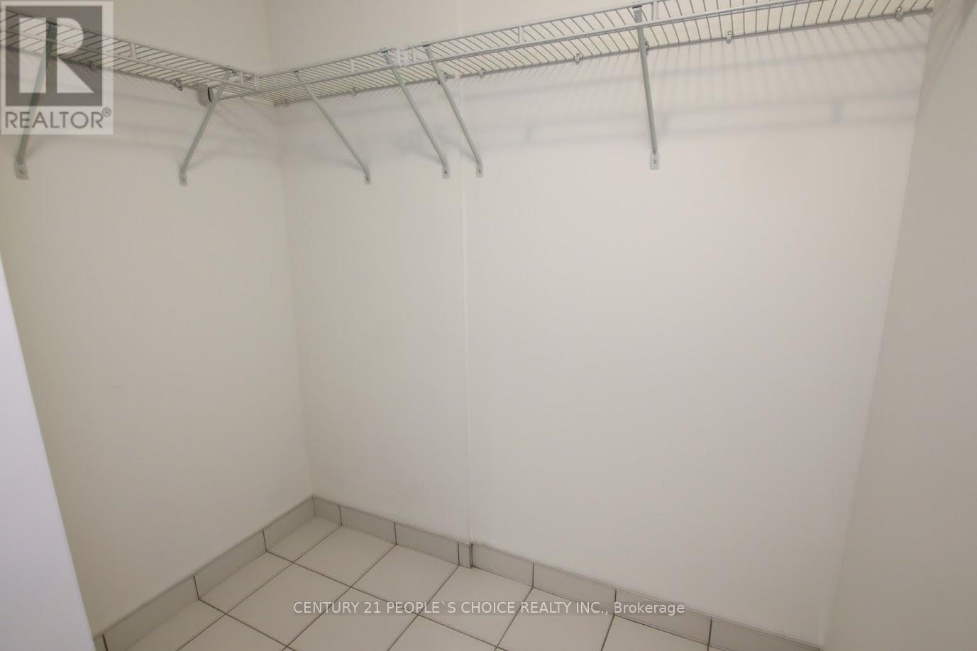 2401 - 297 Oak Walk Drive, Oakville, Ontario  L6H 3R6 - Photo 31 - W12301259