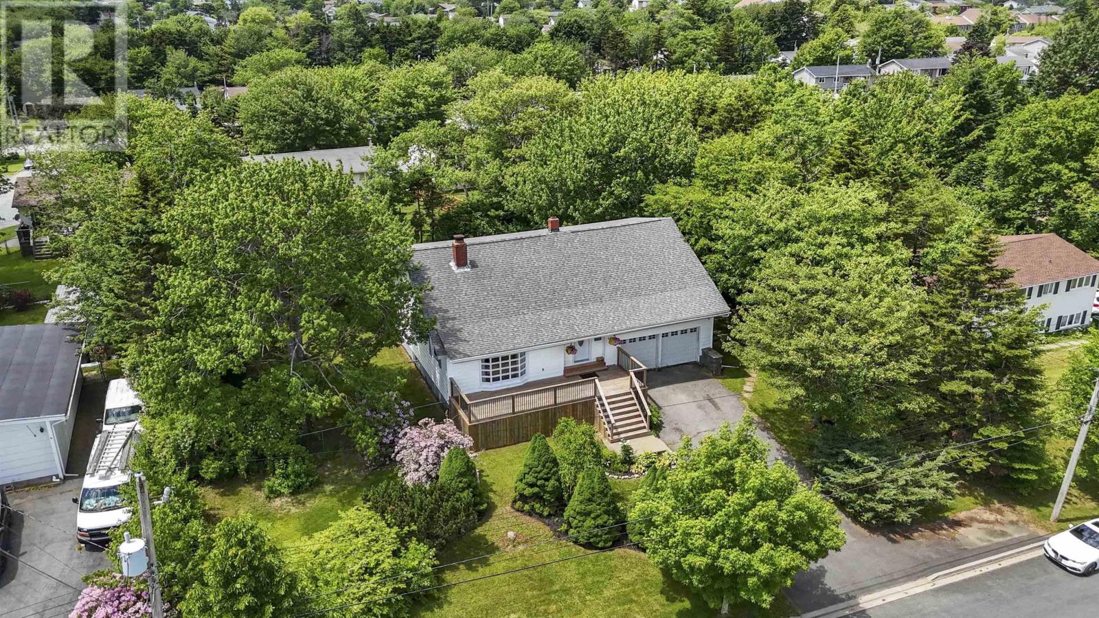 Property at 98 Wildwood Boulevard image 2