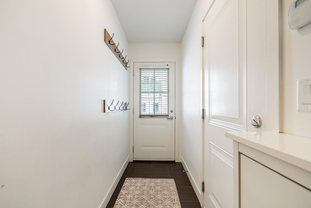 Property at 109 19551 66 AVENUE image 5