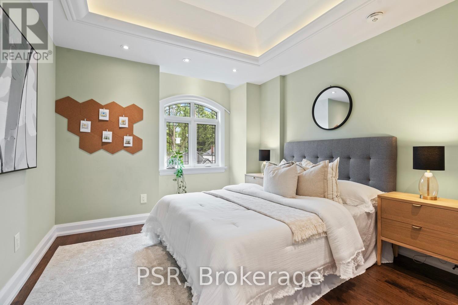76 South Kingsway, Toronto, Ontario  M6S 3T3 - Photo 28 - W12301296