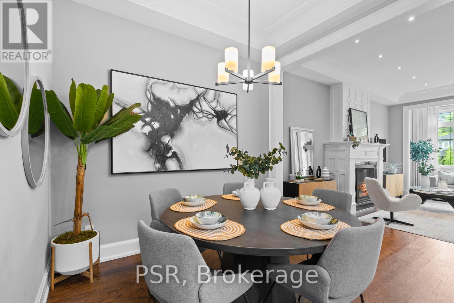 76 South Kingsway, Toronto, Ontario  M6S 3T3 - Photo 8 - W12301296