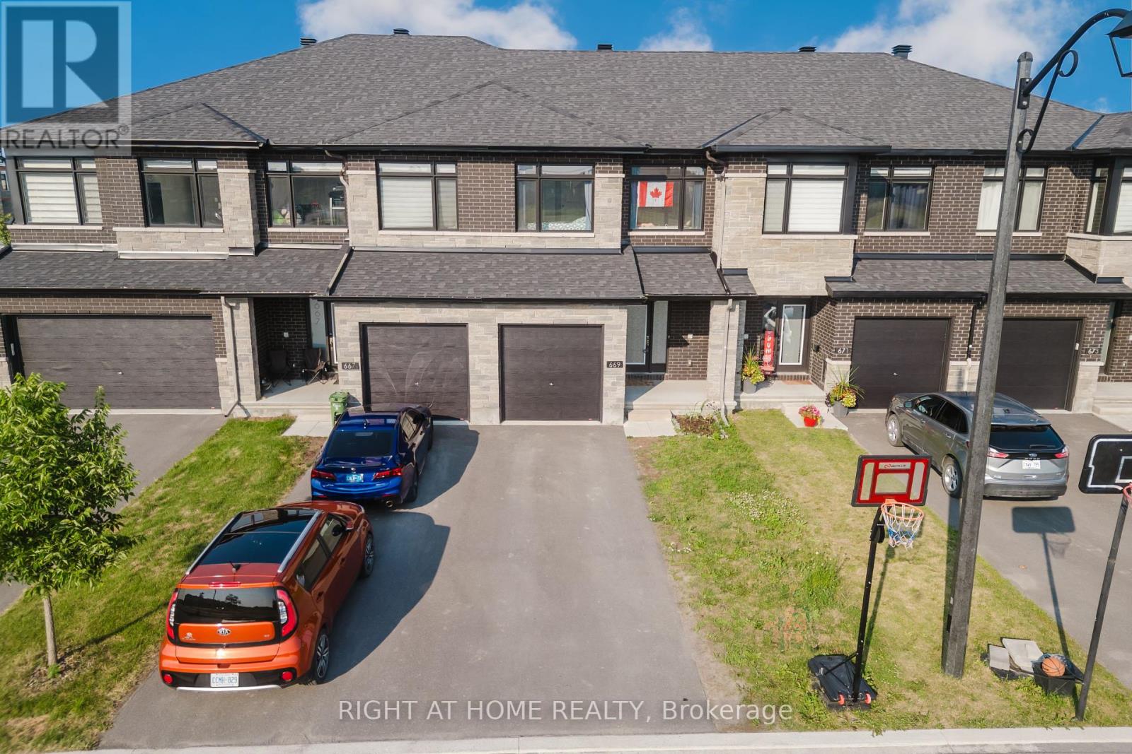 Property at 669 CORDELETTE CIRCLE E image 1