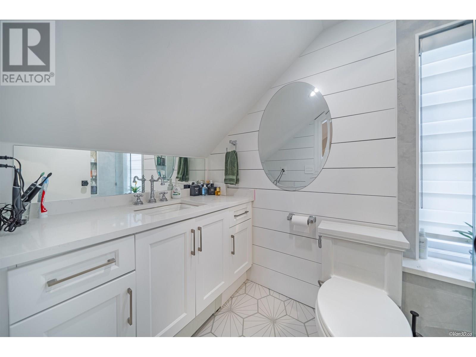 1407 Sixth Avenue, New Westminster, British Columbia  V3M 2C5 - Photo 12 - R3029793