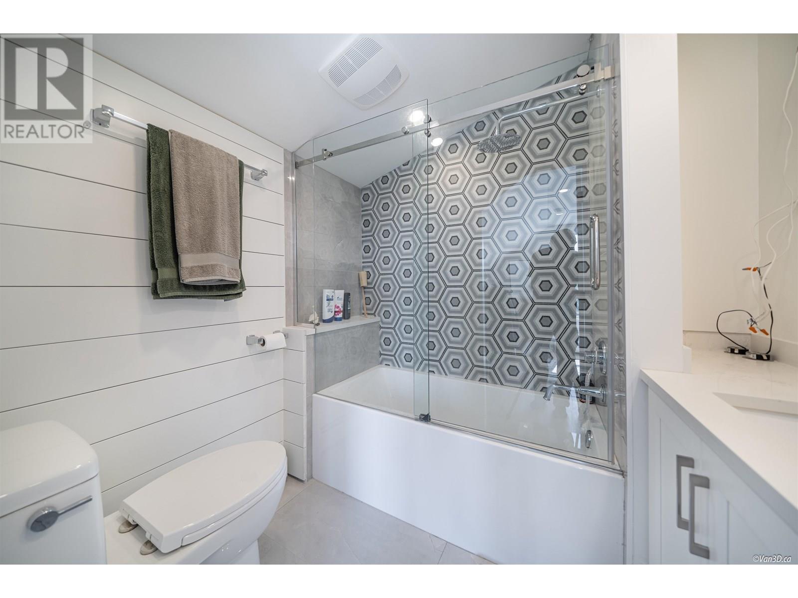 1407 Sixth Avenue, New Westminster, British Columbia  V3M 2C5 - Photo 16 - R3029793