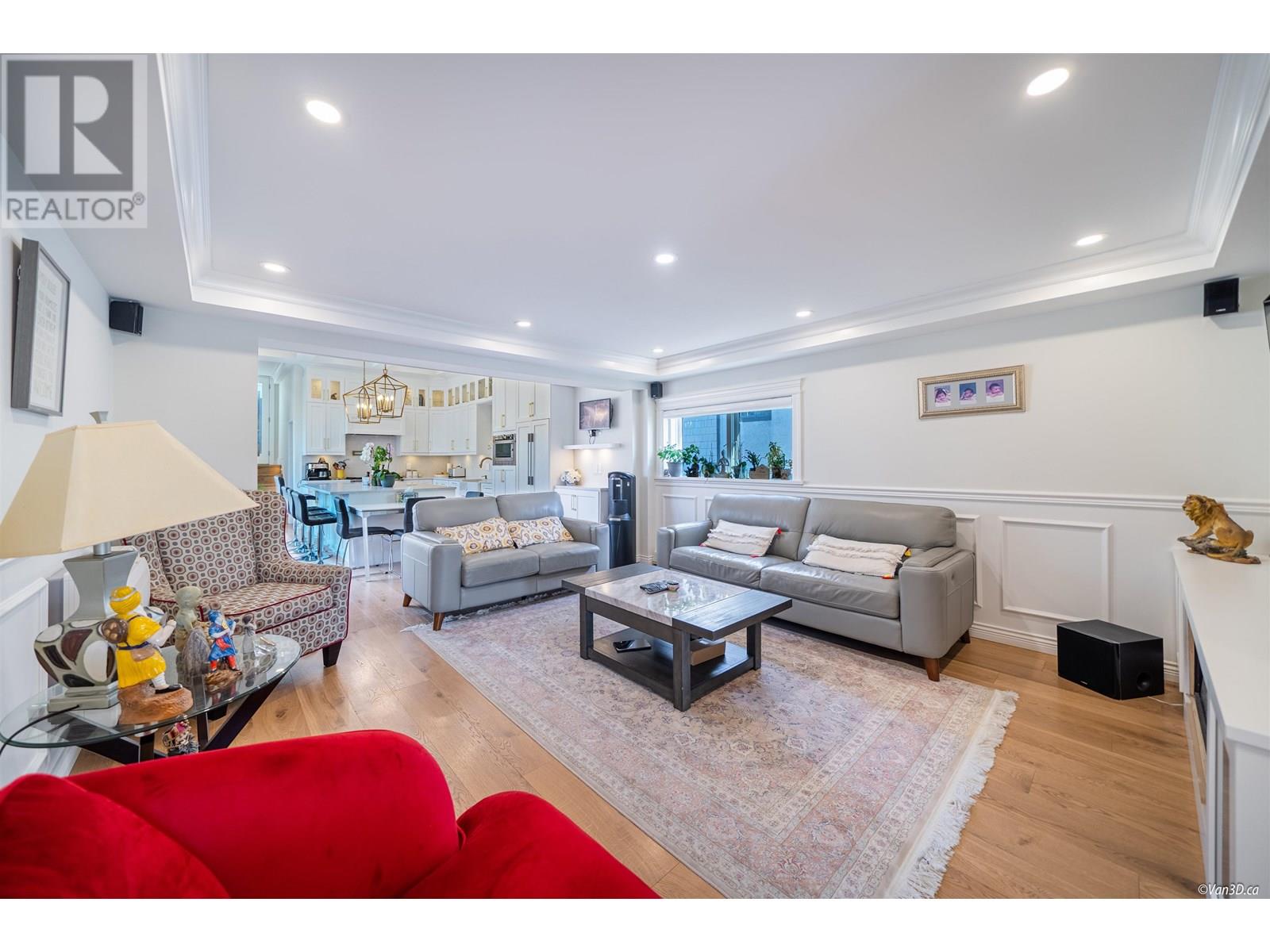 1407 Sixth Avenue, New Westminster, British Columbia  V3M 2C5 - Photo 3 - R3029793