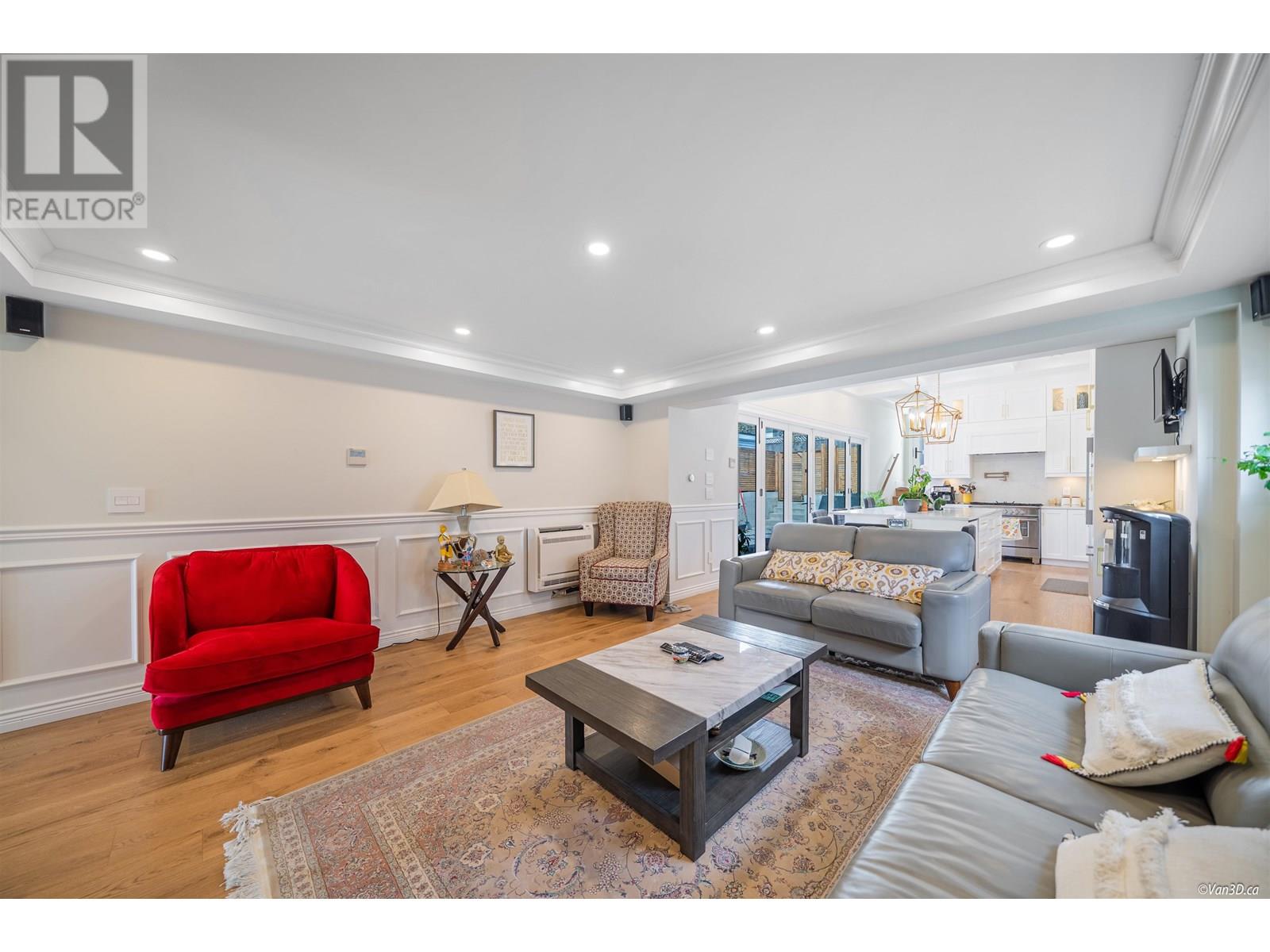 1407 Sixth Avenue, New Westminster, British Columbia  V3M 2C5 - Photo 4 - R3029793