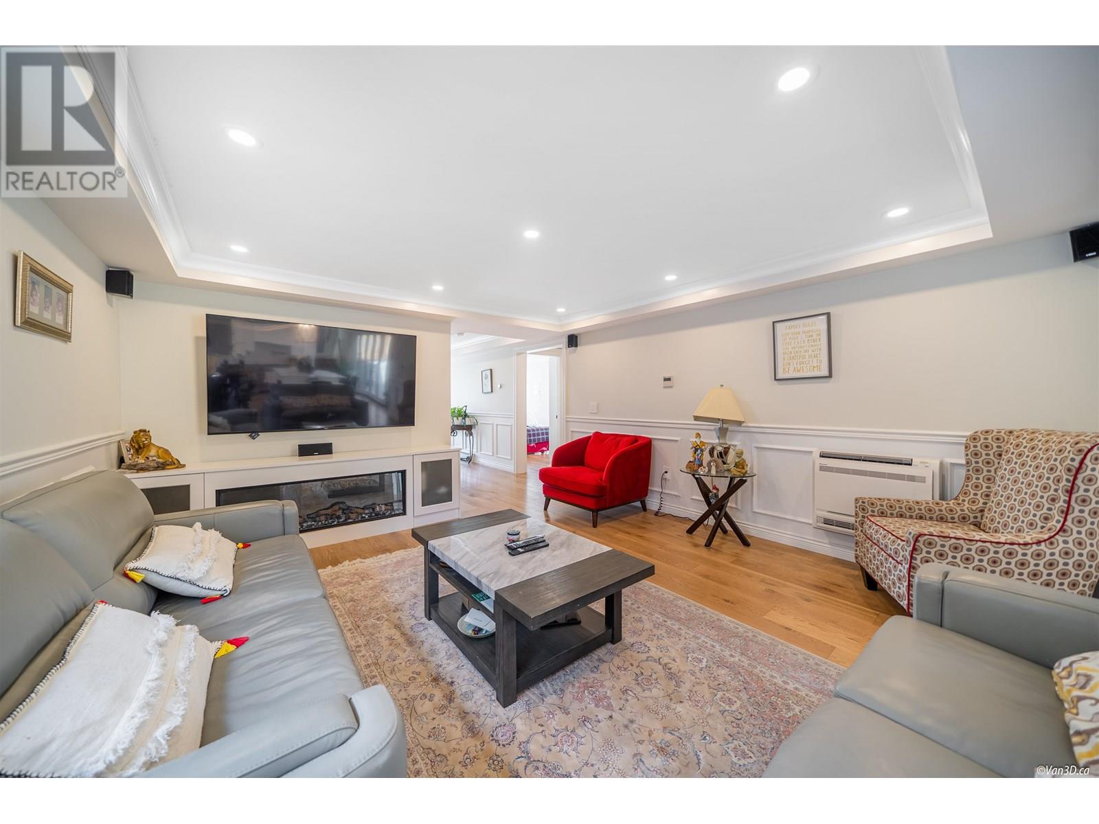 1407 Sixth Avenue, New Westminster, British Columbia  V3M 2C5 - Photo 6 - R3029793