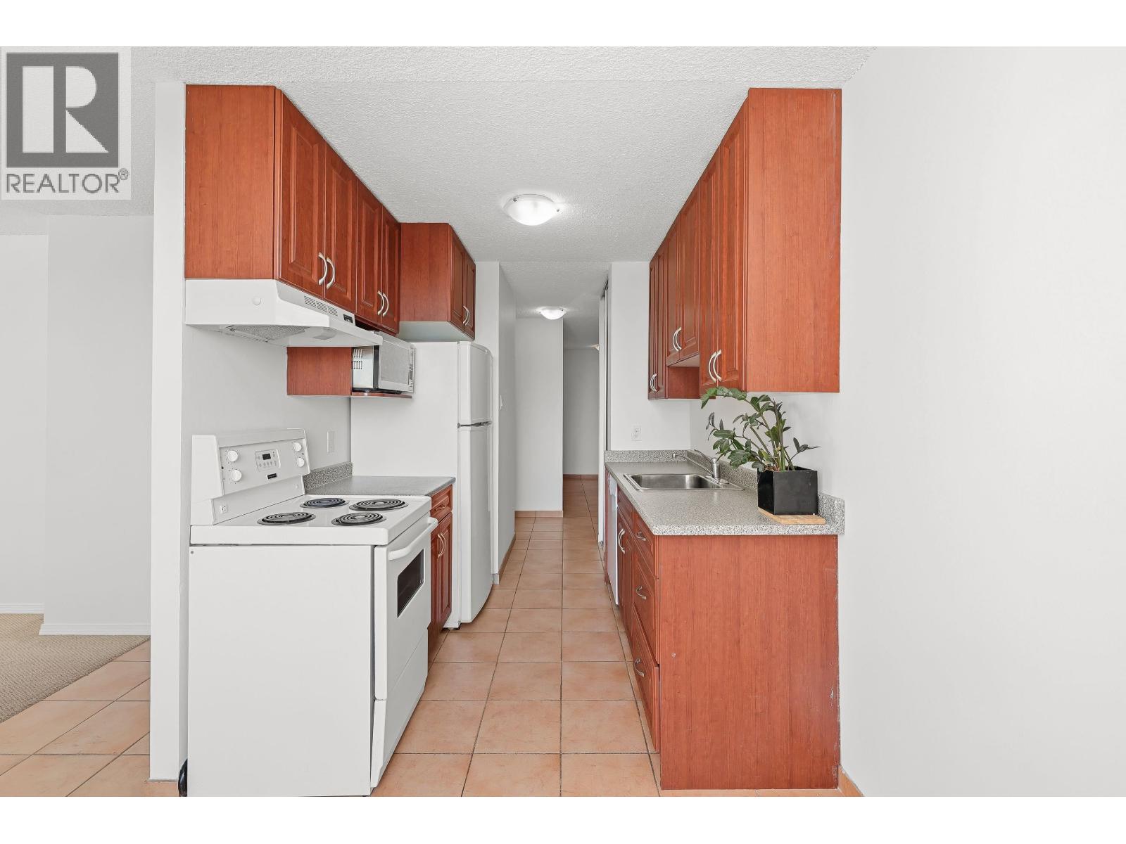 911 2016 Fullerton Avenue, North Vancouver, British Columbia  V7P 3E6 - Photo 9 - R3029845