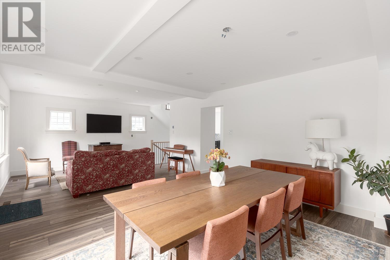 Property at 3760 W 37TH AVENUE image 3
