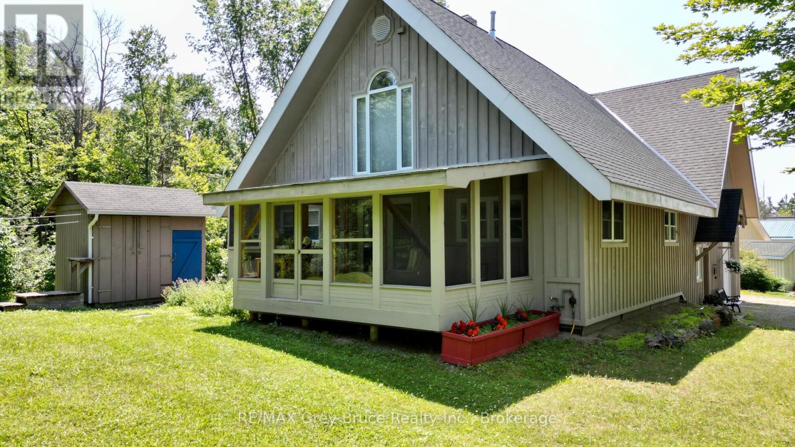 20 Maple Drive, Northern Bruce Peninsula, Ontario  N0H 1Z0 - Photo 43 - X12126172