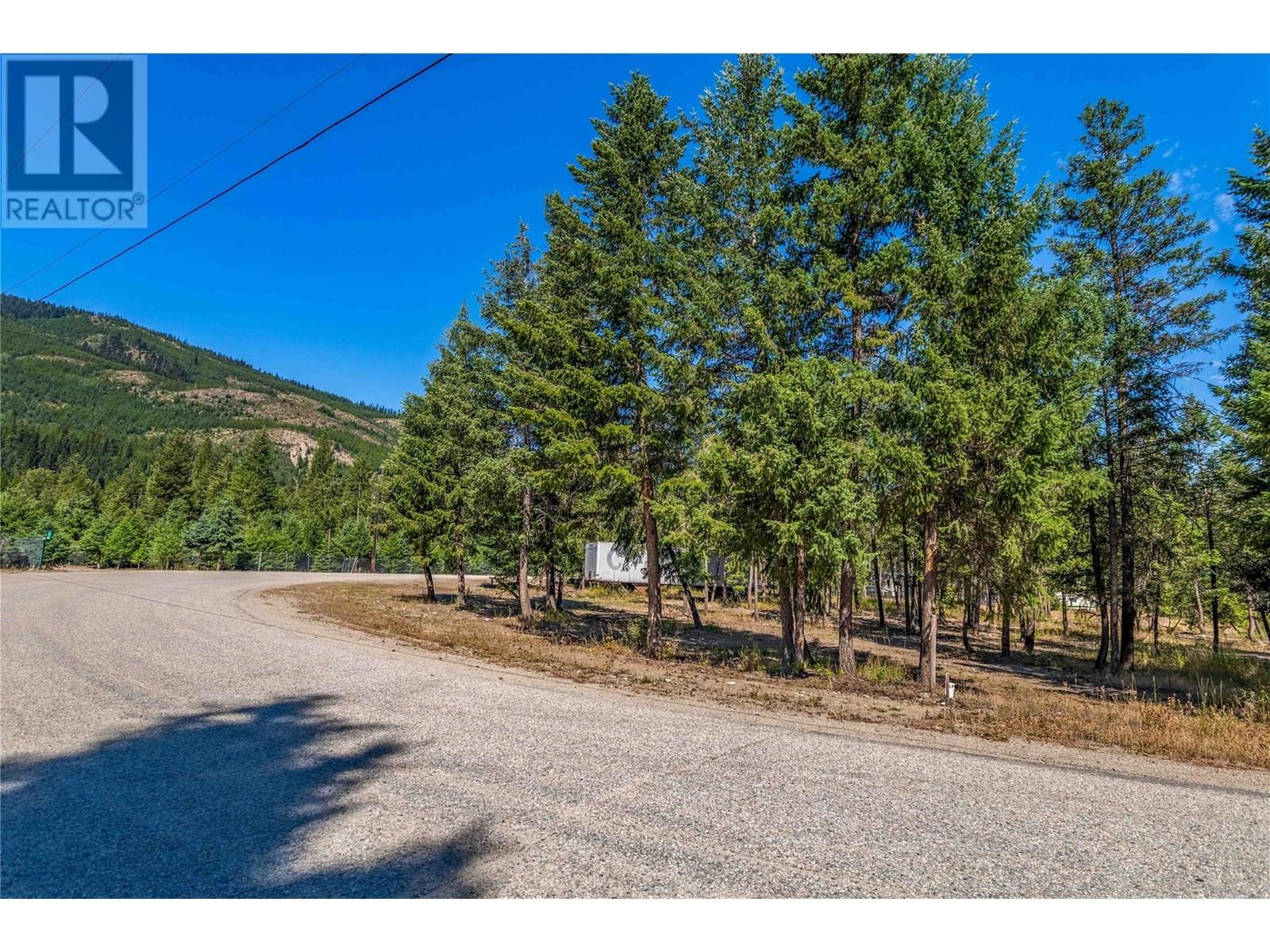 33 Pringle Road, Beaverdell, British Columbia  V0H 1A0 - Photo 9 - 10356796
