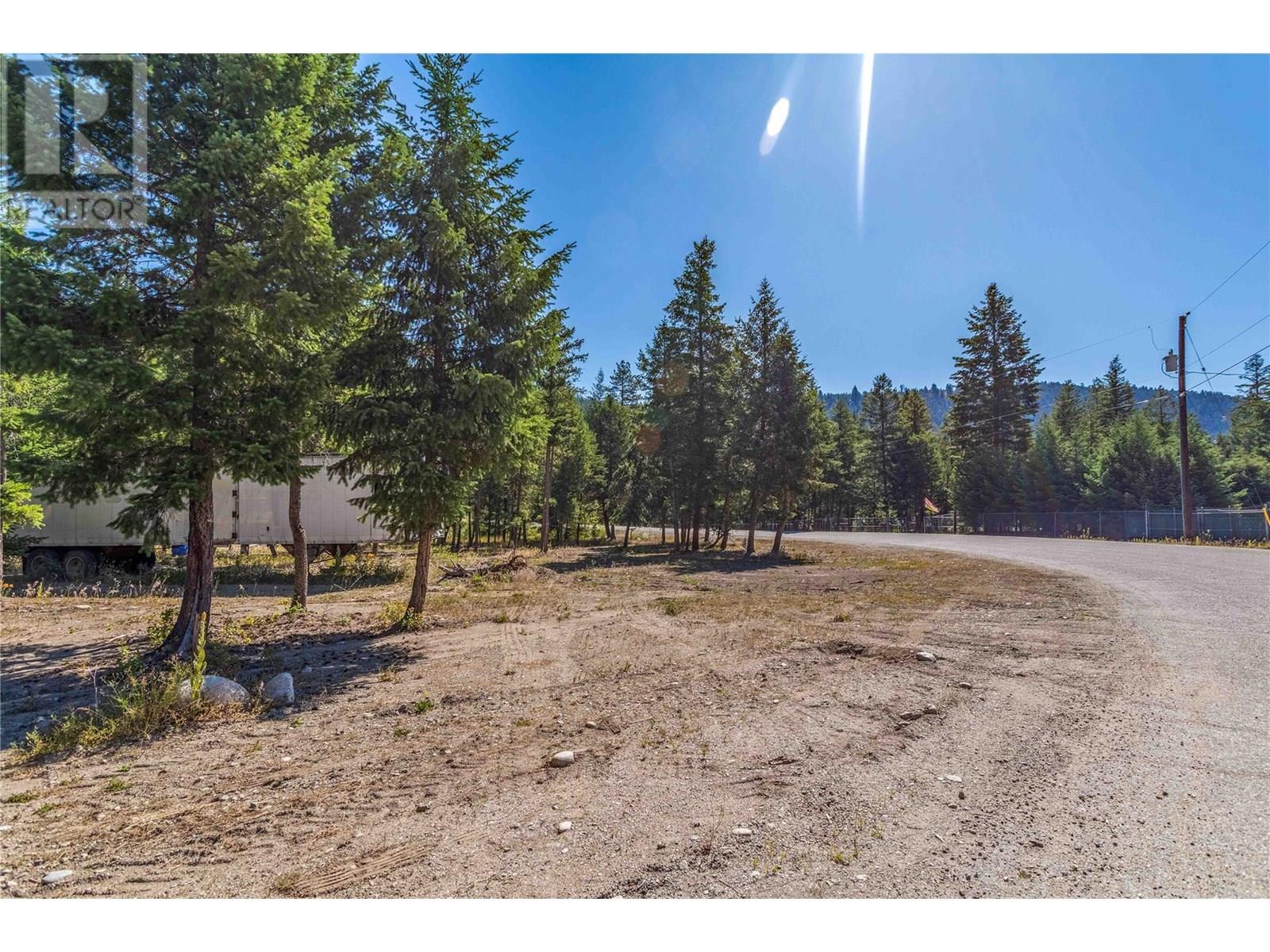 33 Pringle Road, Beaverdell, British Columbia  V0H 1A0 - Photo 12 - 10356796