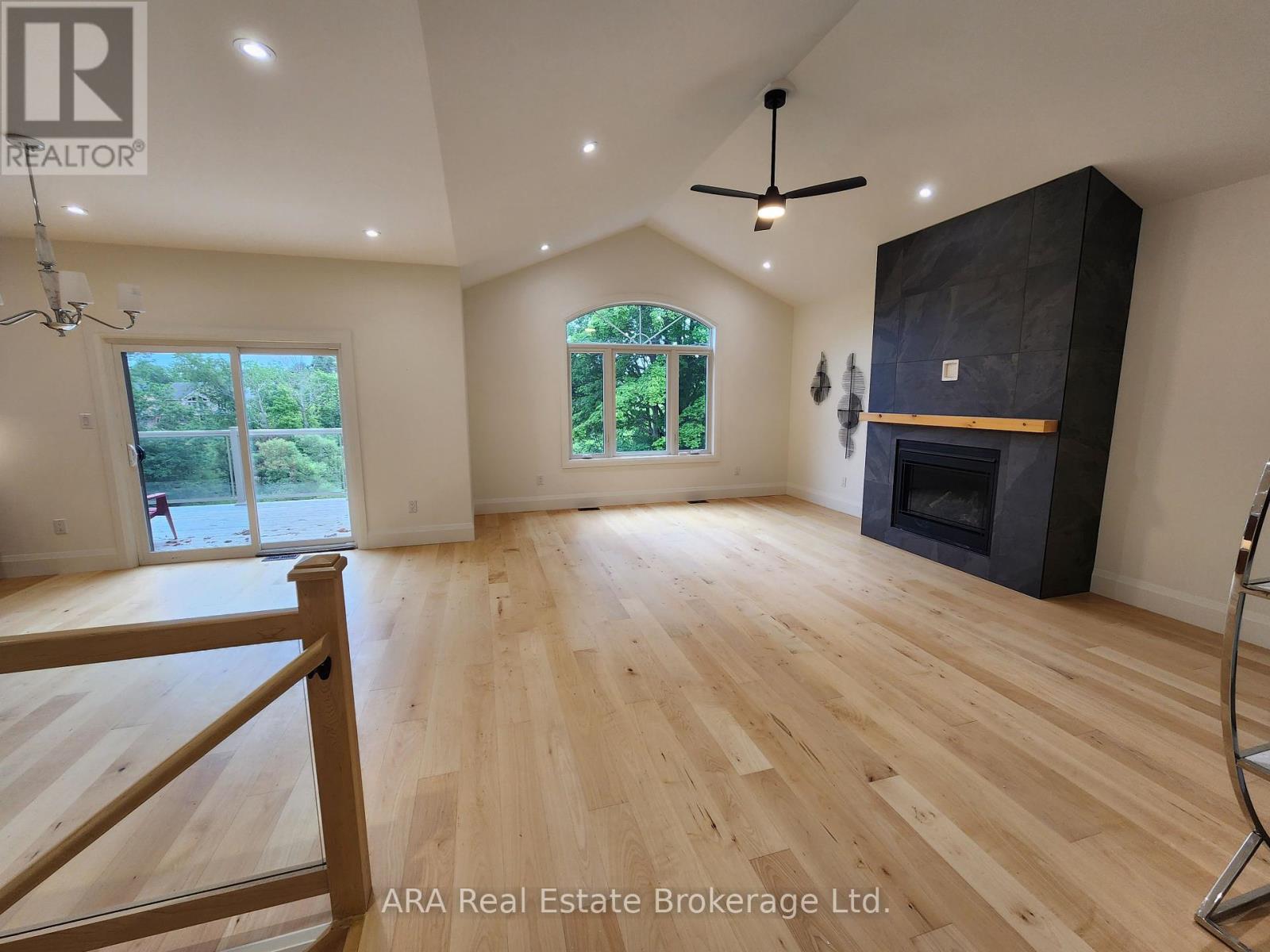 32 - 4 Hilton Lane, Meaford, Ontario  N4L 1L8 - Photo 11 - X12301402