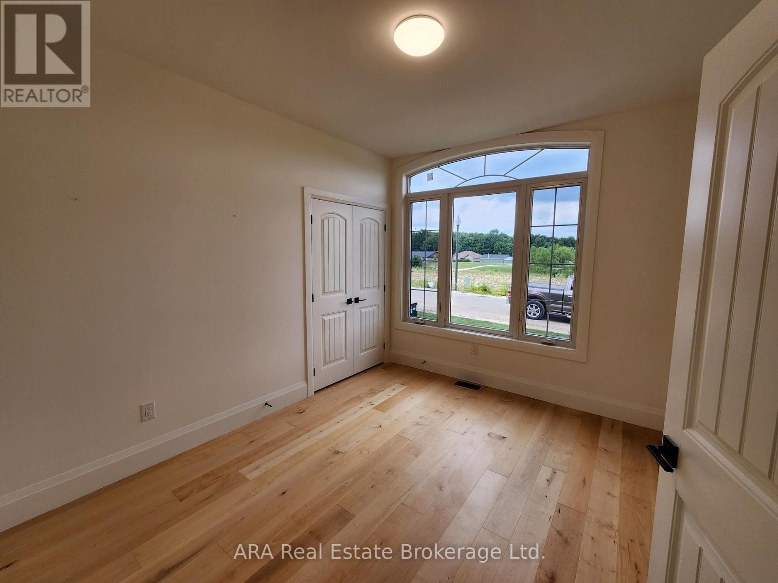 32 - 4 Hilton Lane, Meaford, Ontario  N4L 1L8 - Photo 14 - X12301402