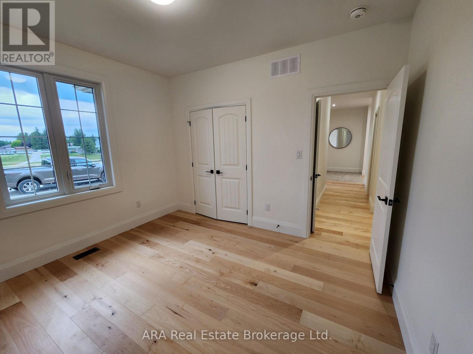 32 - 4 Hilton Lane, Meaford, Ontario  N4L 1L8 - Photo 15 - X12301402