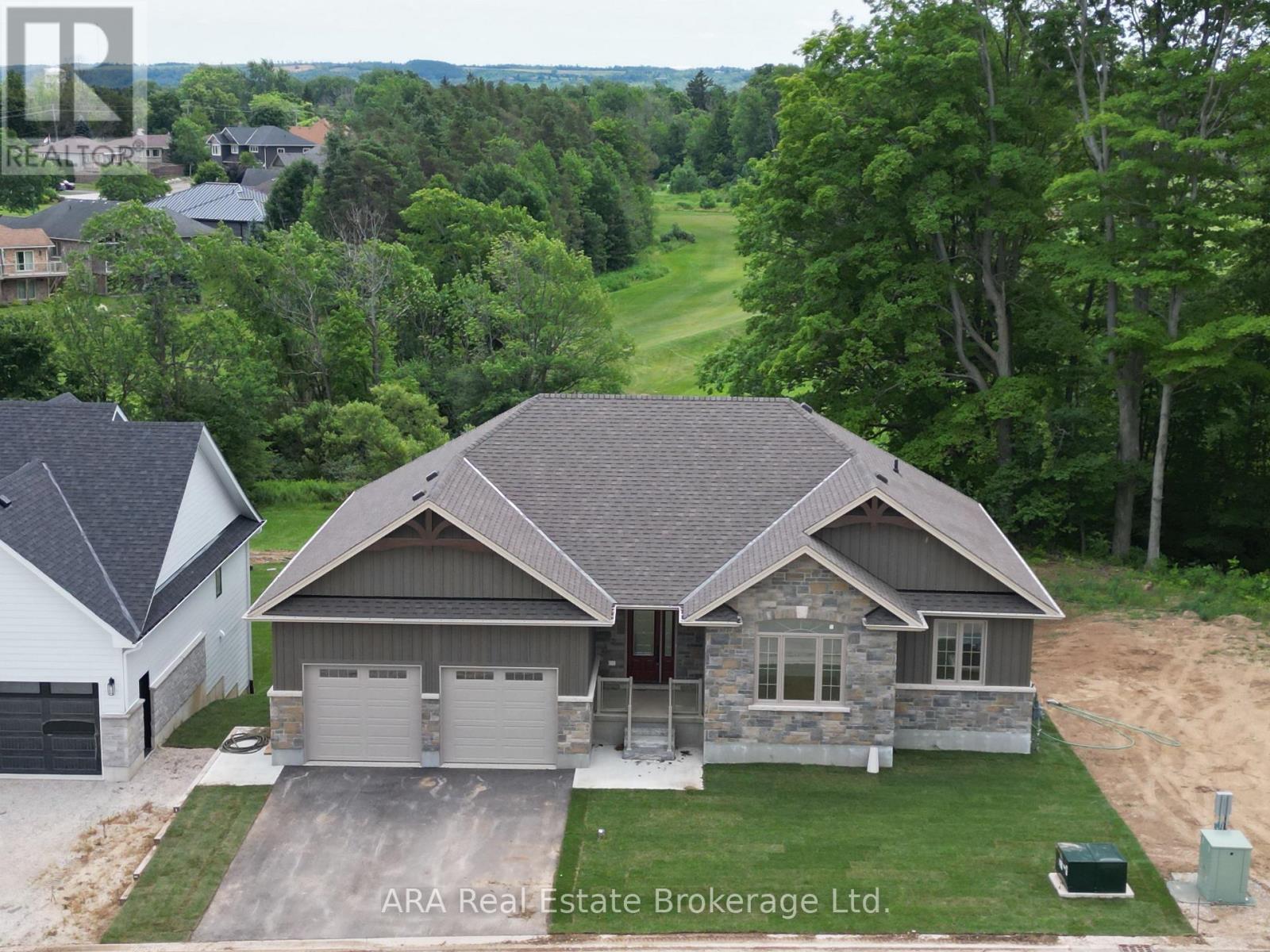 32 - 4 Hilton Lane, Meaford, Ontario  N4L 1L8 - Photo 2 - X12301402