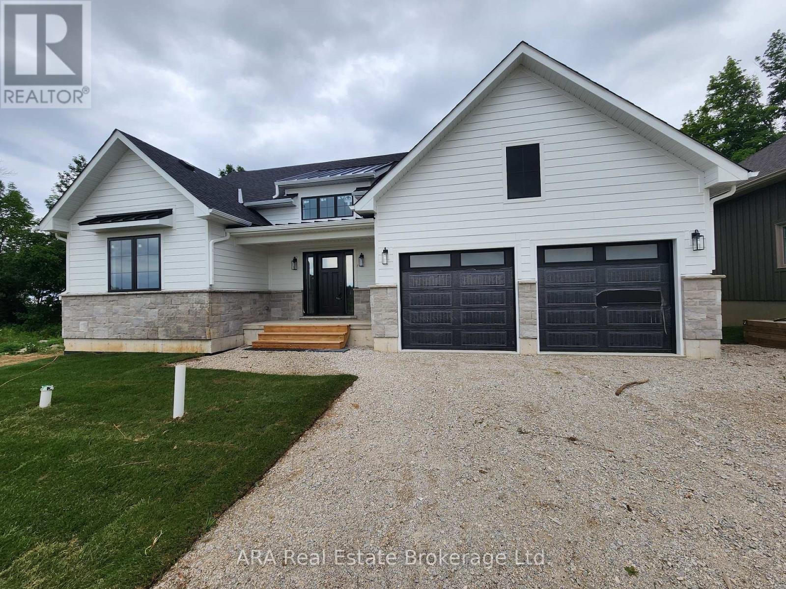 33 - 2 Hilton Lane, Meaford, Ontario  N4L 1L8 - Photo 1 - X12301404