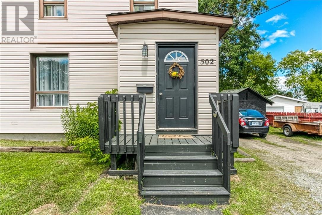 Property at 502 Pine Street image 3