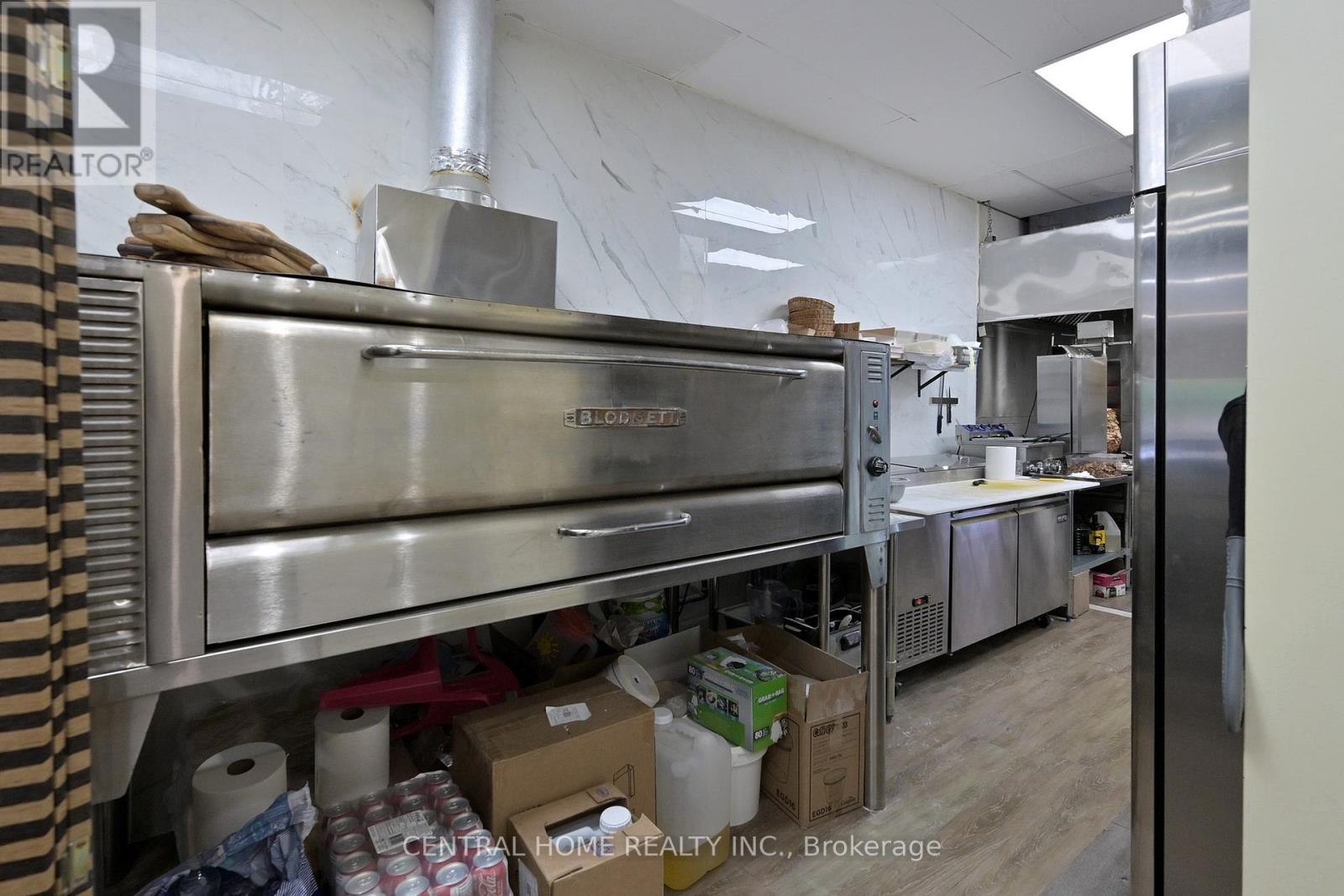 9 - 14834 Yonge Street, Aurora, Ontario  L4G 1N2 - Photo 20 - N12301425