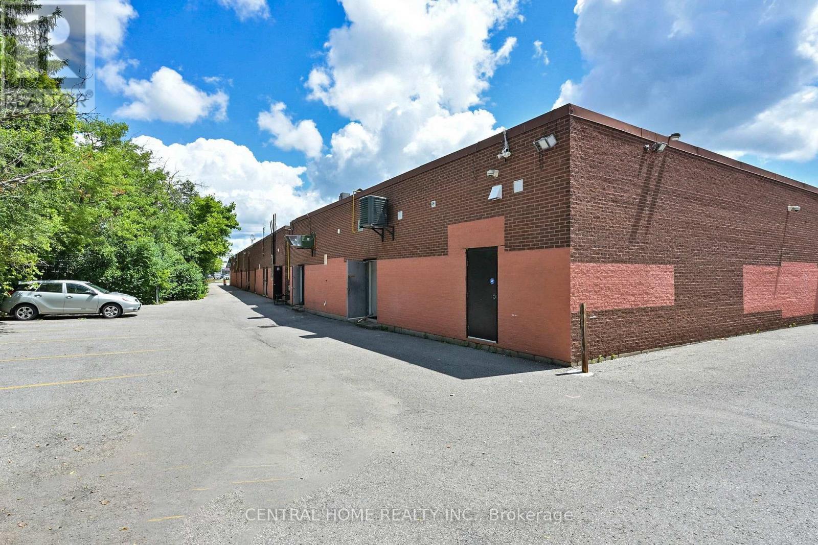 9 - 14834 Yonge Street, Aurora, Ontario  L4G 1N2 - Photo 28 - N12301425