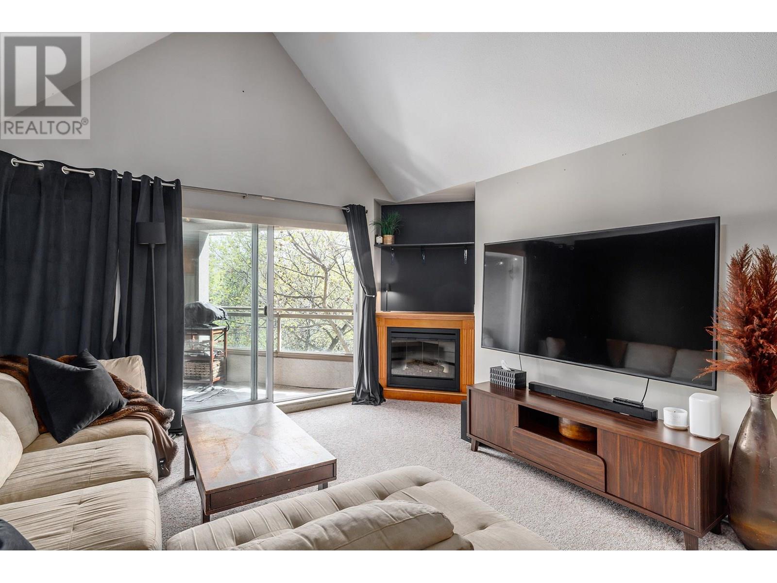 Property at 1965 Pandosy Street Unit# 303 image 2