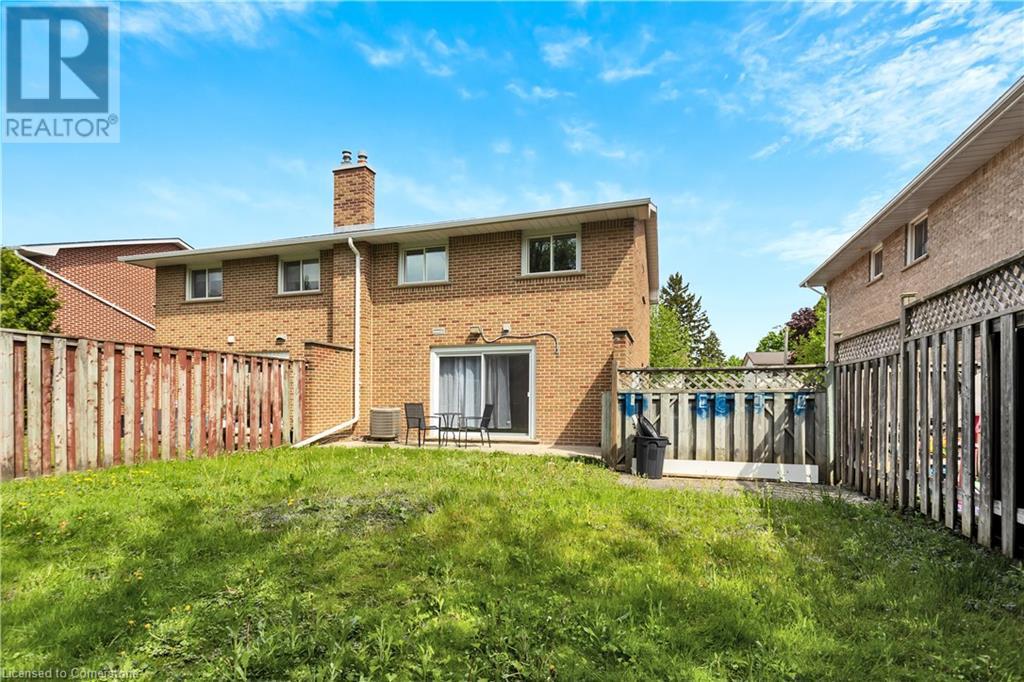 Property at 1012B NESBITT Crescent S image 5
