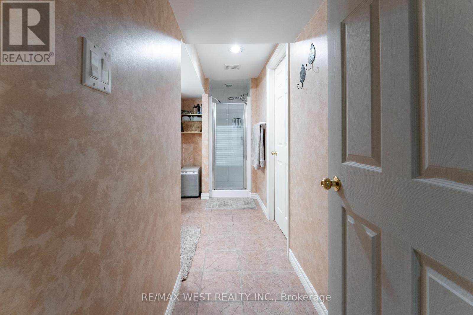 46 Orchard View Boulevard, Oshawa, Ontario  L1G 3N7 - Photo 17 - E12301469