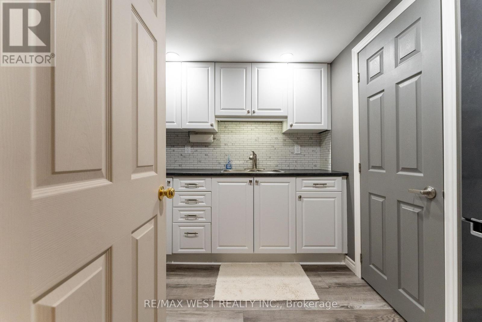 46 Orchard View Boulevard, Oshawa, Ontario  L1G 3N7 - Photo 21 - E12301469