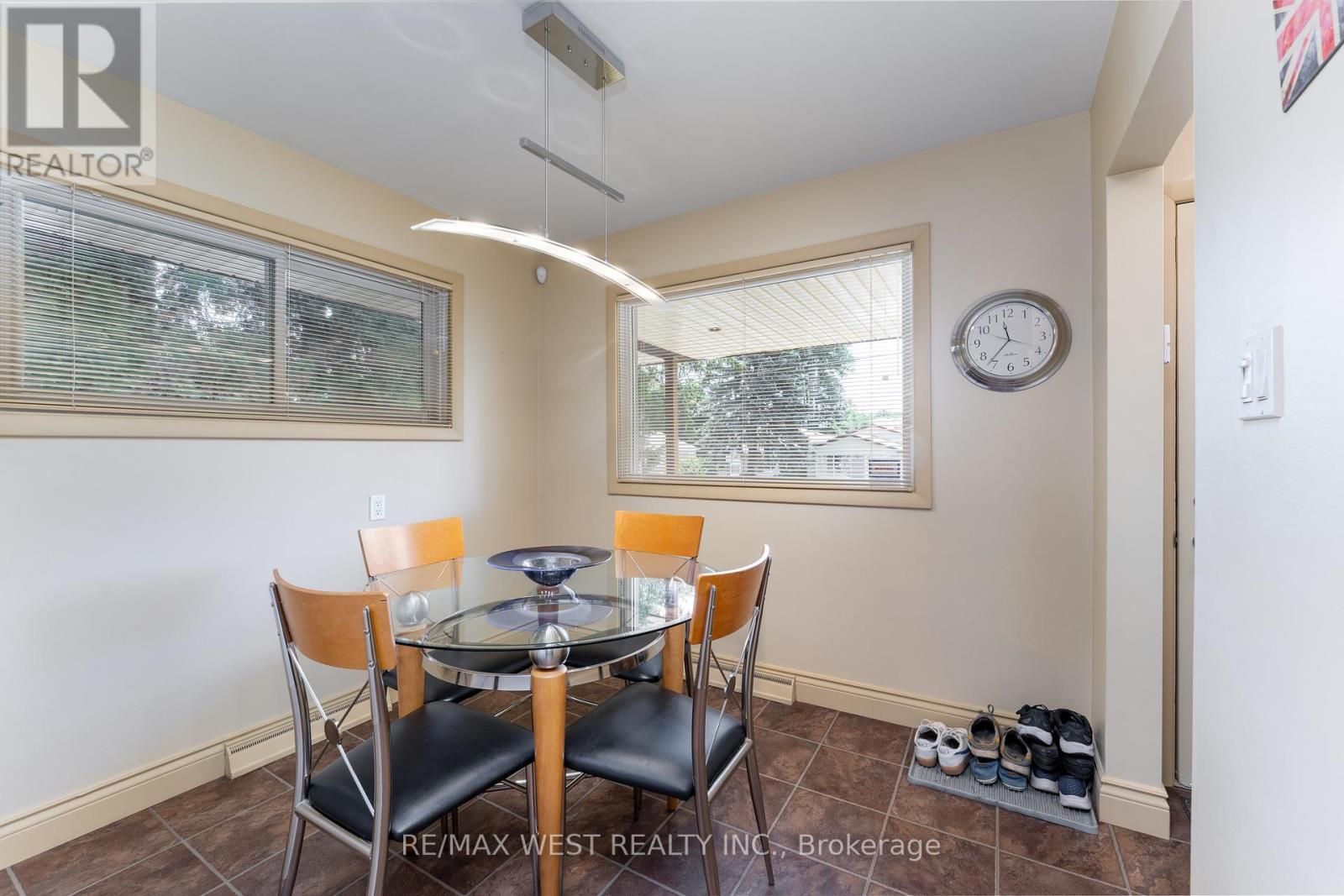 46 Orchard View Boulevard, Oshawa, Ontario  L1G 3N7 - Photo 8 - E12301469