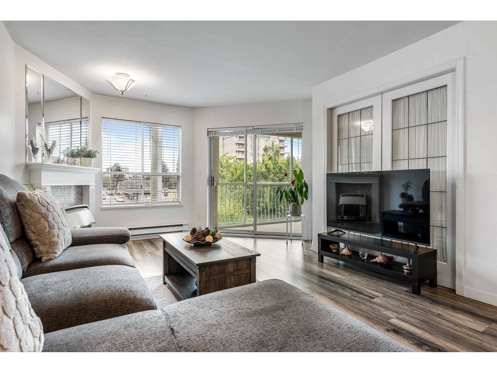 204 9400 COOK STREET|Chilliwack Downtown, Chilliwack, British Columbia