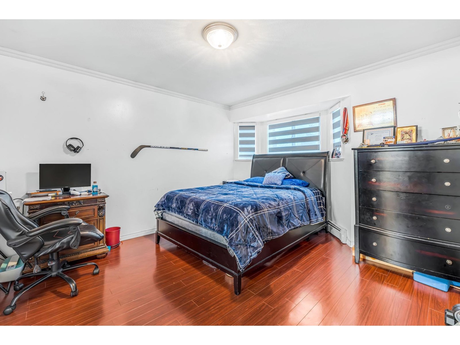 Property at 9534 124 STREET image 5