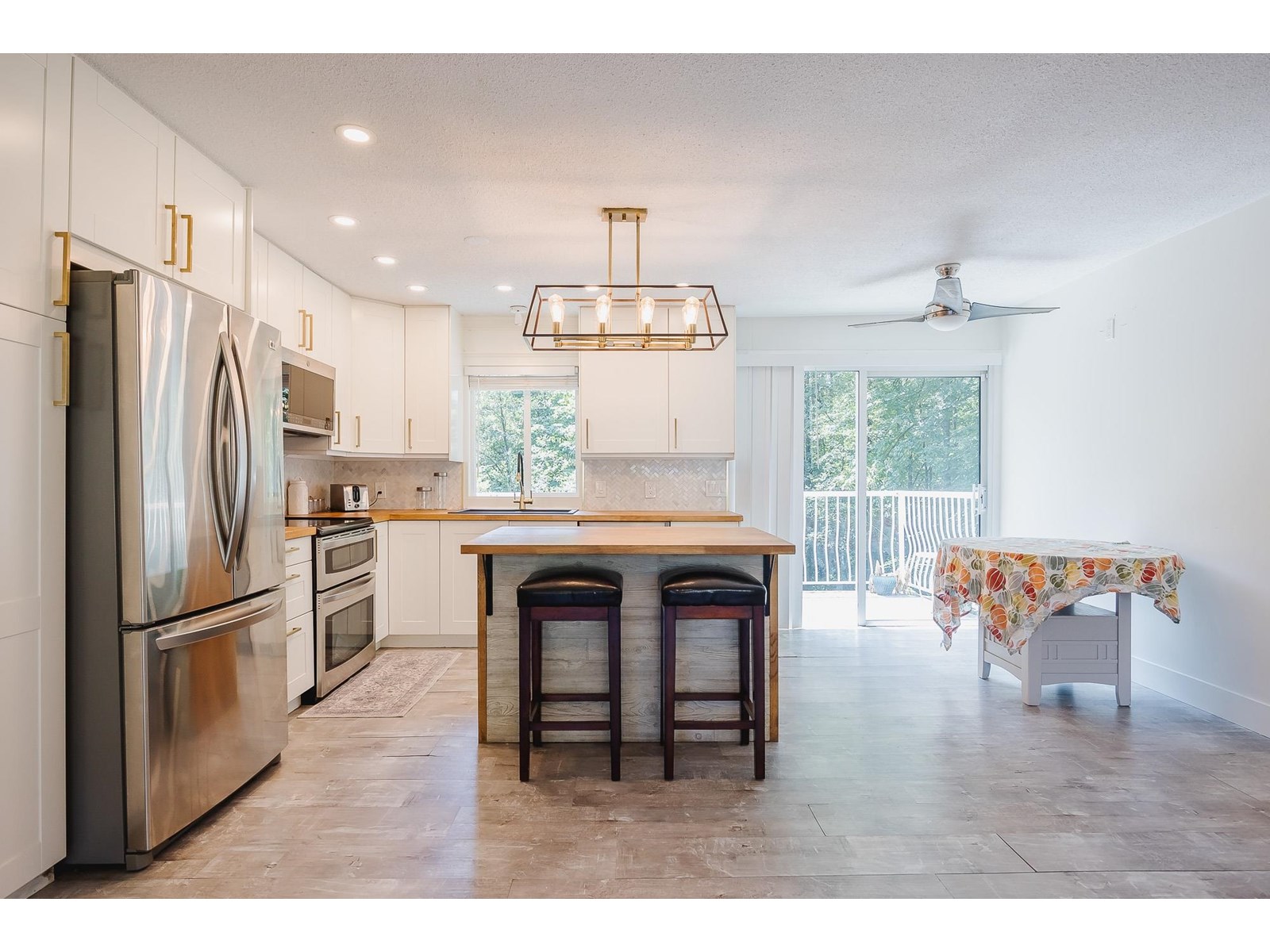 Property at 2275 MIDAS STREET image 5