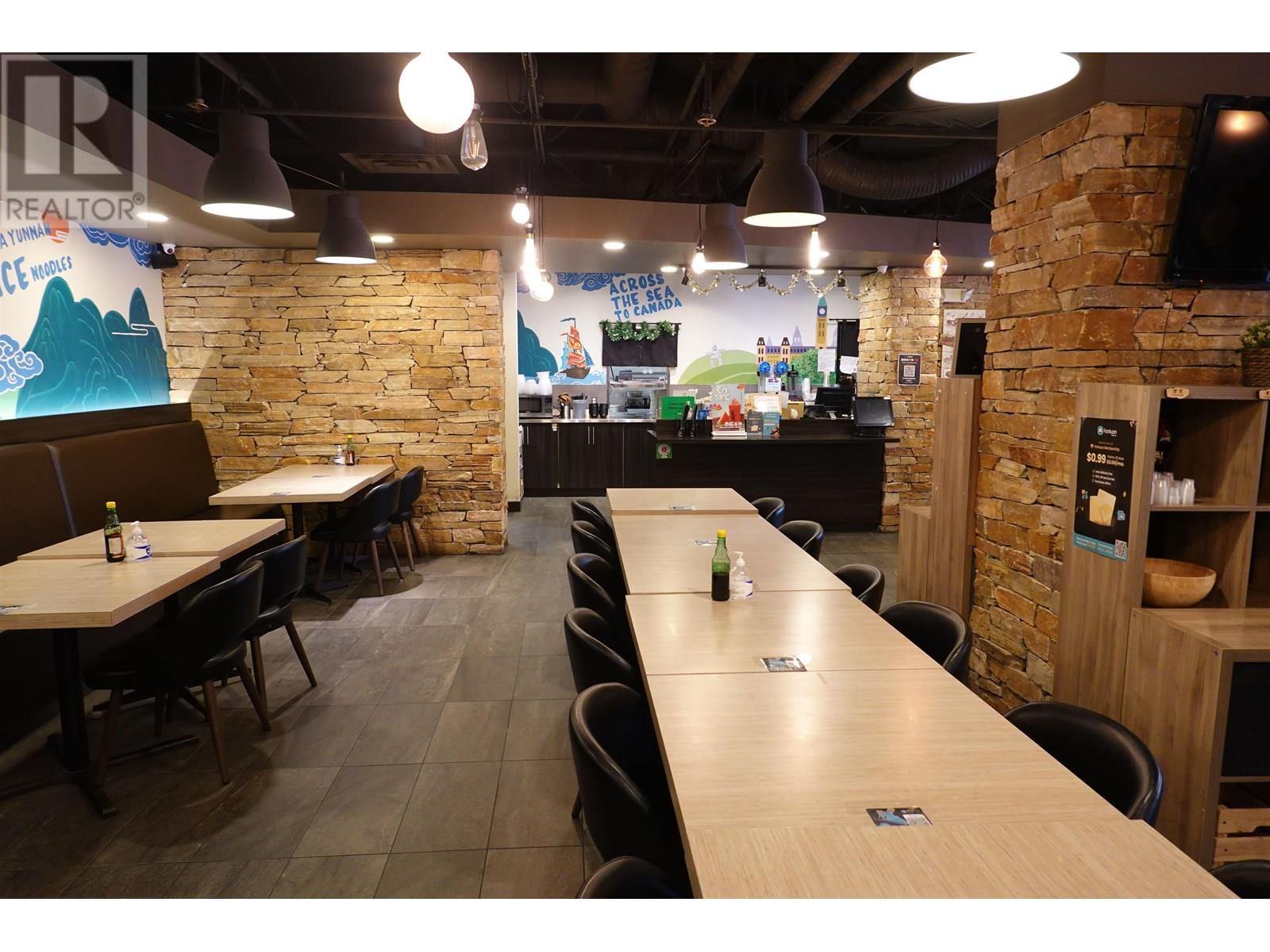 111-113 3030 Lincoln Avenue, Coquitlam, British Columbia  V3B 6B4 - Photo 4 - C8070958