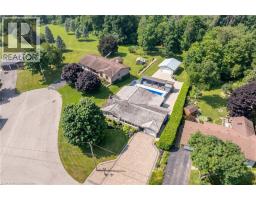 4 COLONIAL Drive, ayr, Ontario