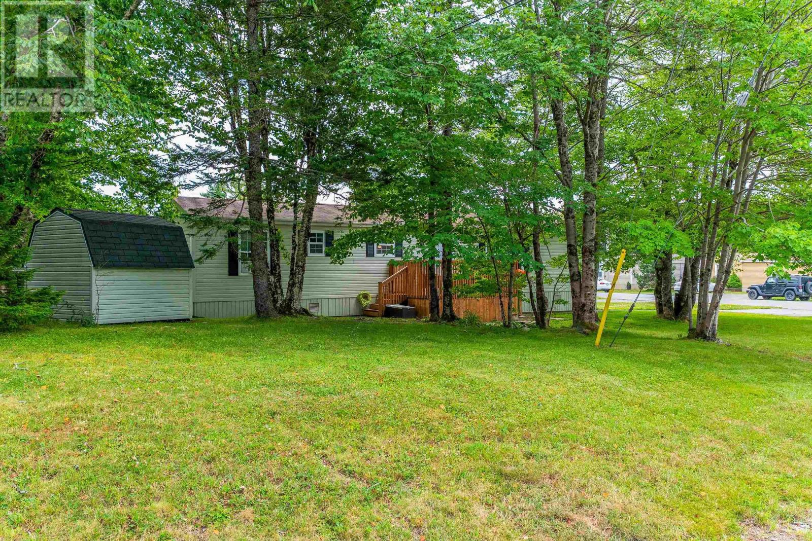 25 Champlain Avenue, Middle Sackville, Nova Scotia  B4E 3B2 - Photo 29 - 202518404