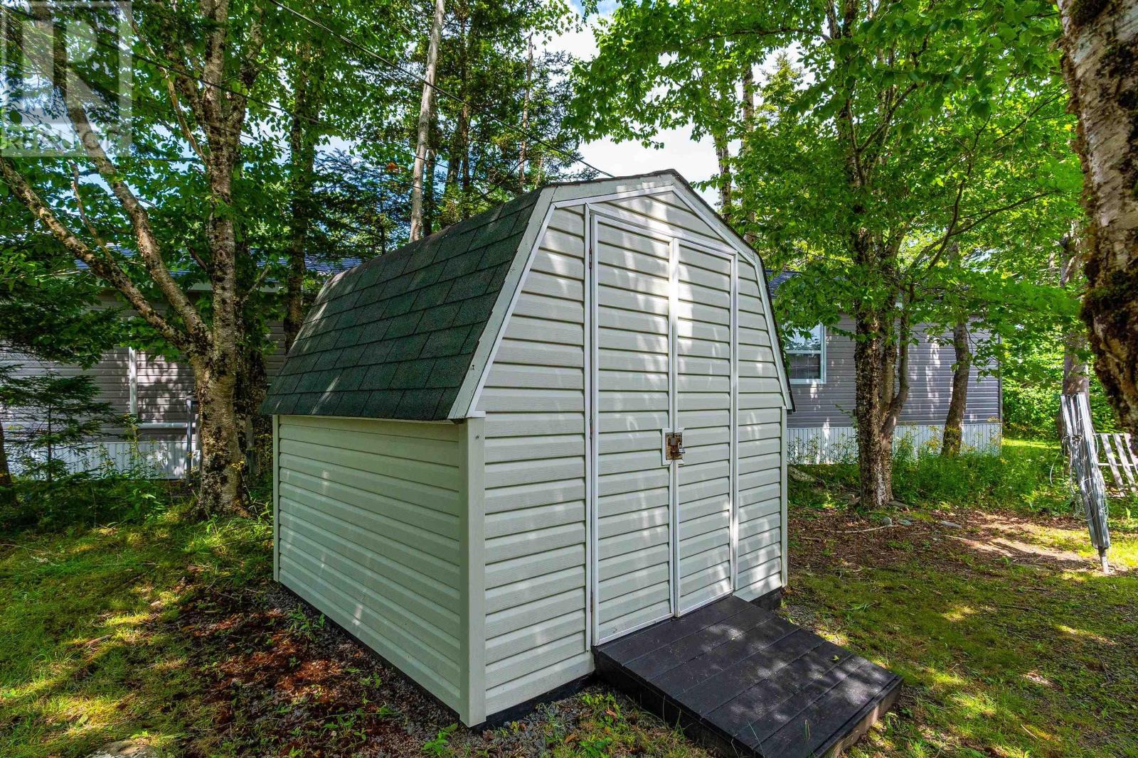 25 Champlain Avenue, Middle Sackville, Nova Scotia  B4E 3B2 - Photo 32 - 202518404