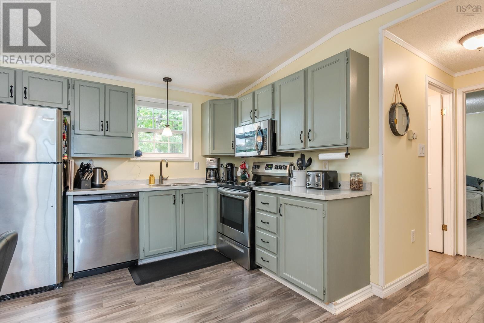 25 Champlain Avenue, Middle Sackville, Nova Scotia  B4E 3B2 - Photo 8 - 202518404