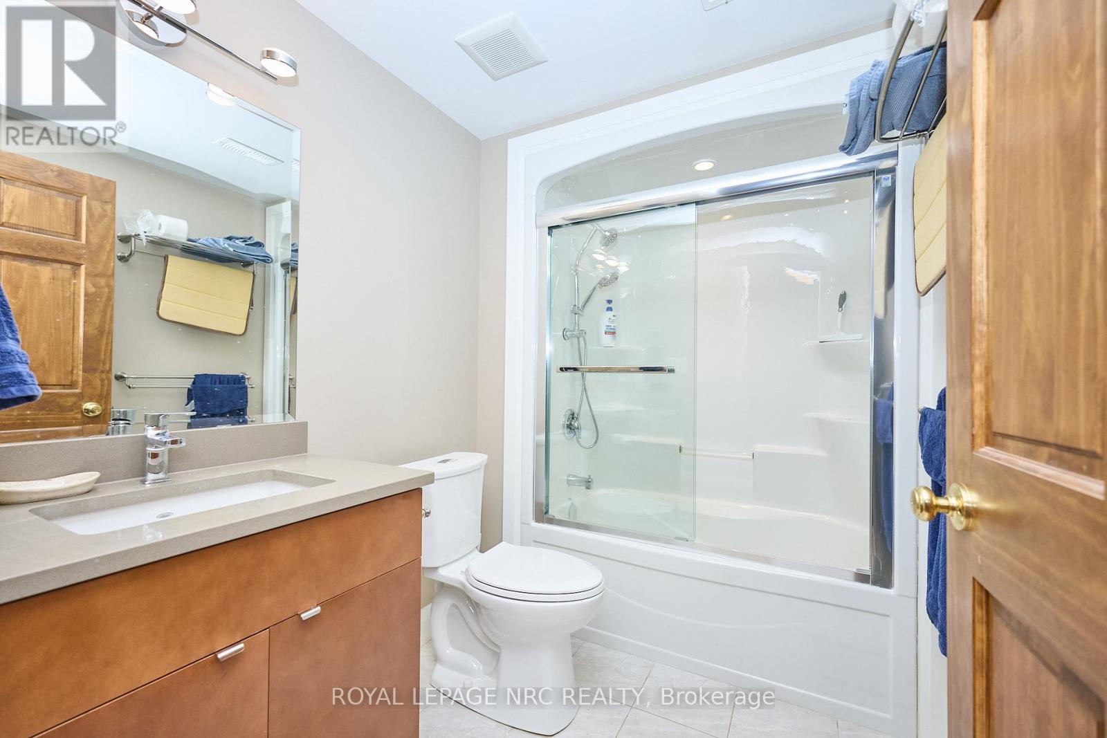 19 Francesco Crescent, St. Catharines, Ontario  L2S 4C7 - Photo 20 - X12301565
